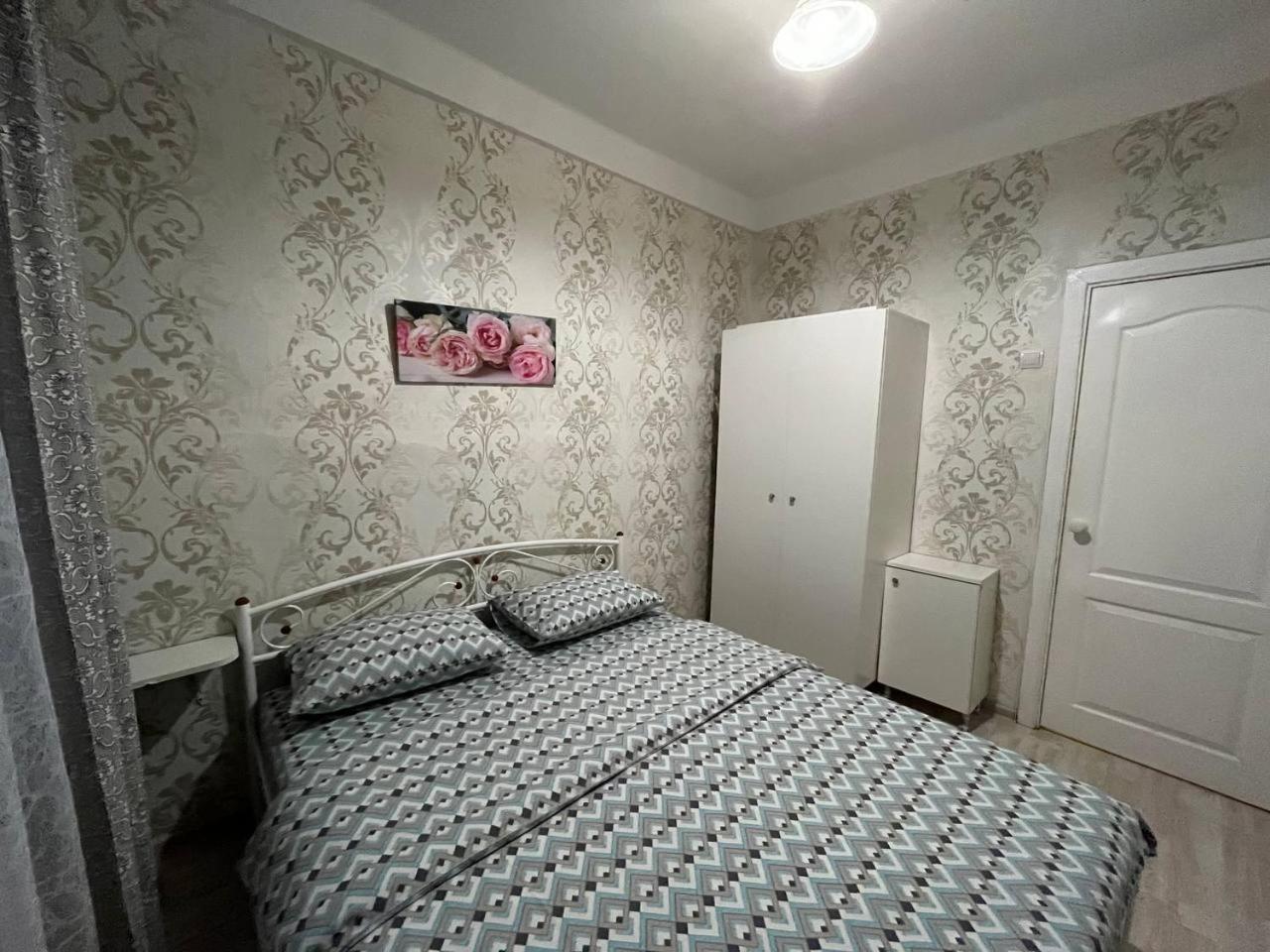 2К Квартира Велика Васильківська 118, Палац Україна Kiew Exterior foto